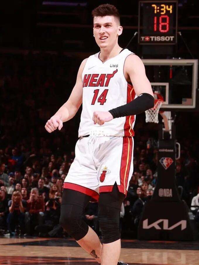 显示受害人 显示受害人