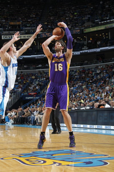 屡创佳绩 屡创佳绩