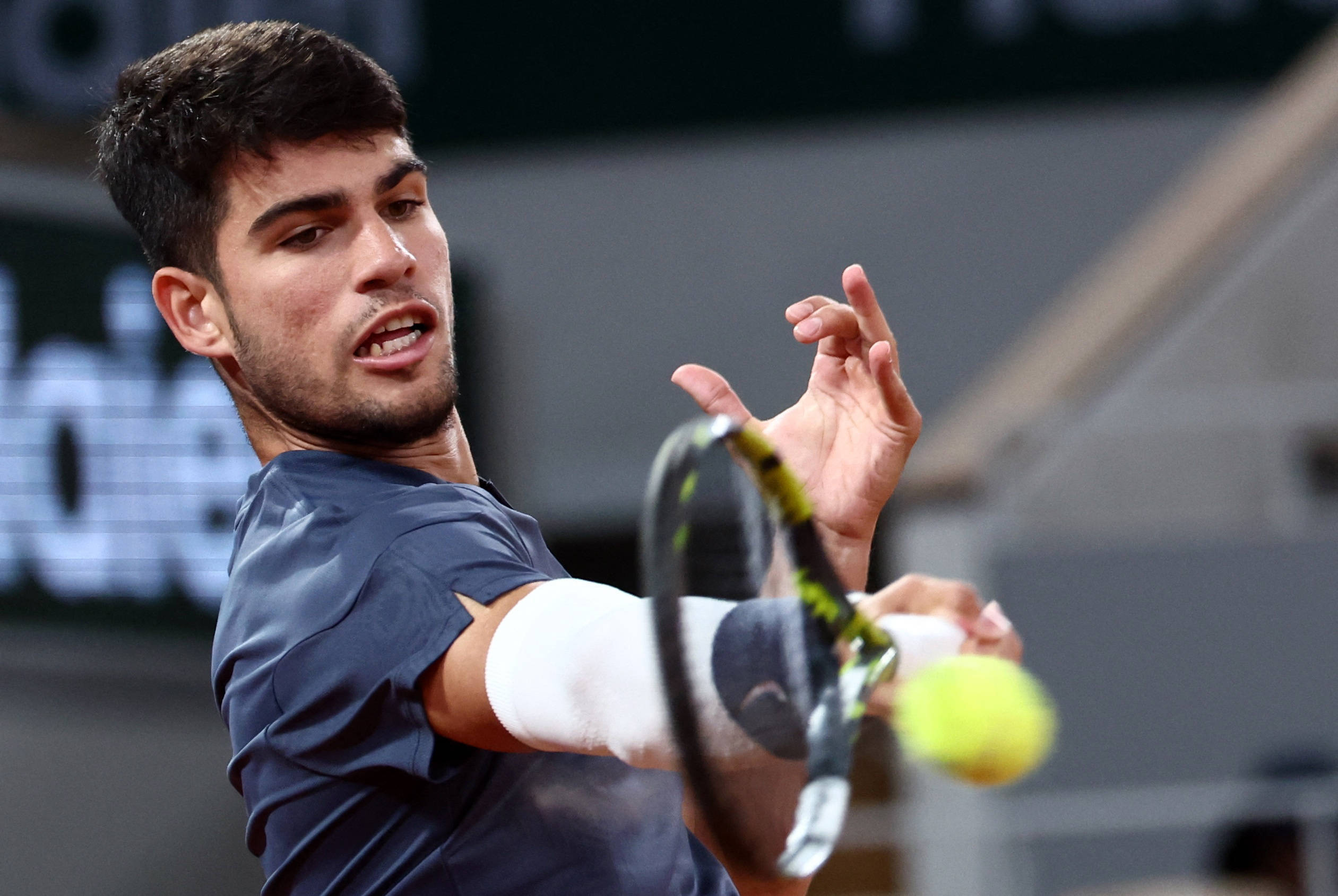 他的出场时 他的出场时