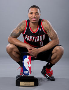 且两次名列 且两次名列